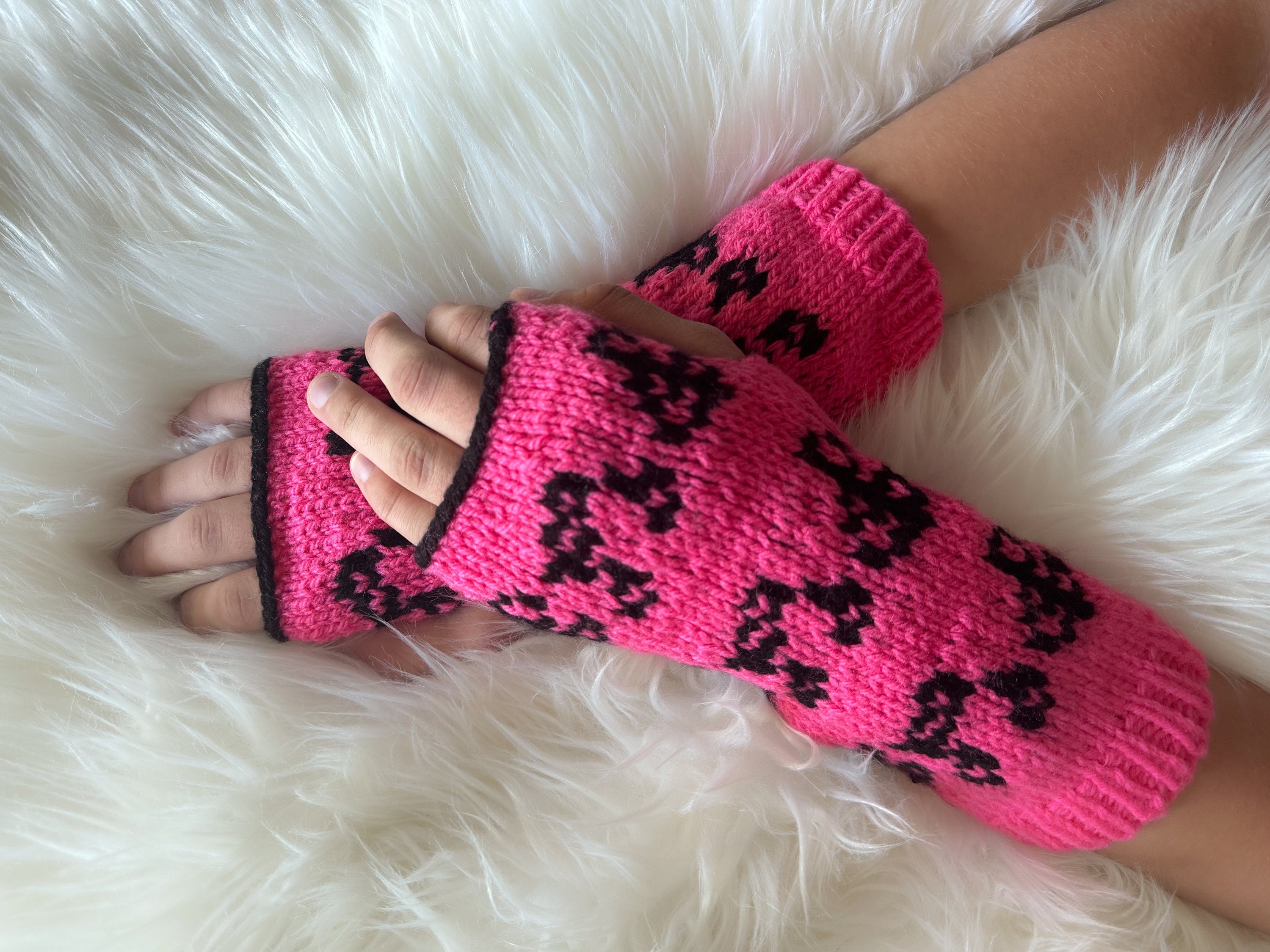 Knitted Arm Warmers: Pink Acrylic Wrist Cuffs with Music Notes