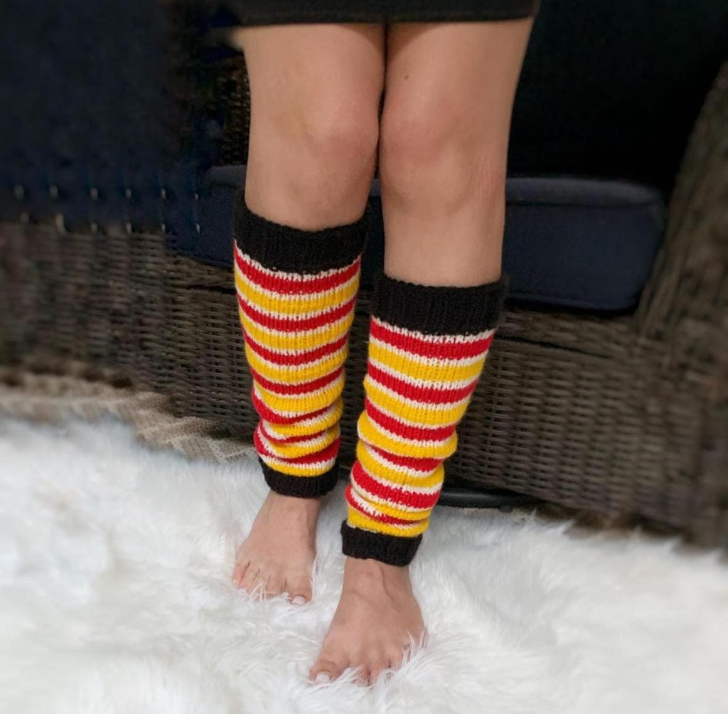 Knee High Knitted Leg Warmers: Acrylic Yarn, One Size